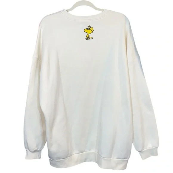Snoopy and Woodstock Cream/White/Red Oversized Crew Neck Sweatshirt, Size Large - Picture 3 of 9
